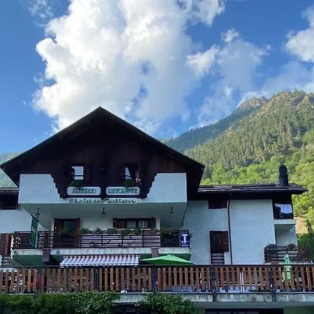 Chalet Dell'ischiator Hotel 2*